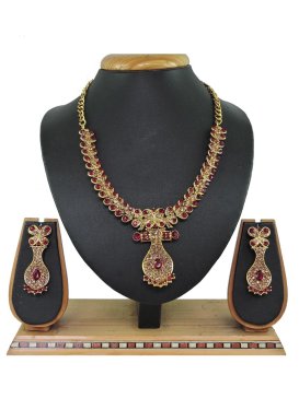 Artistic Beads Work Necklace Set