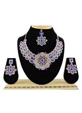 Swanky Gold Rodium Polish Alloy Blue and White Necklace Set