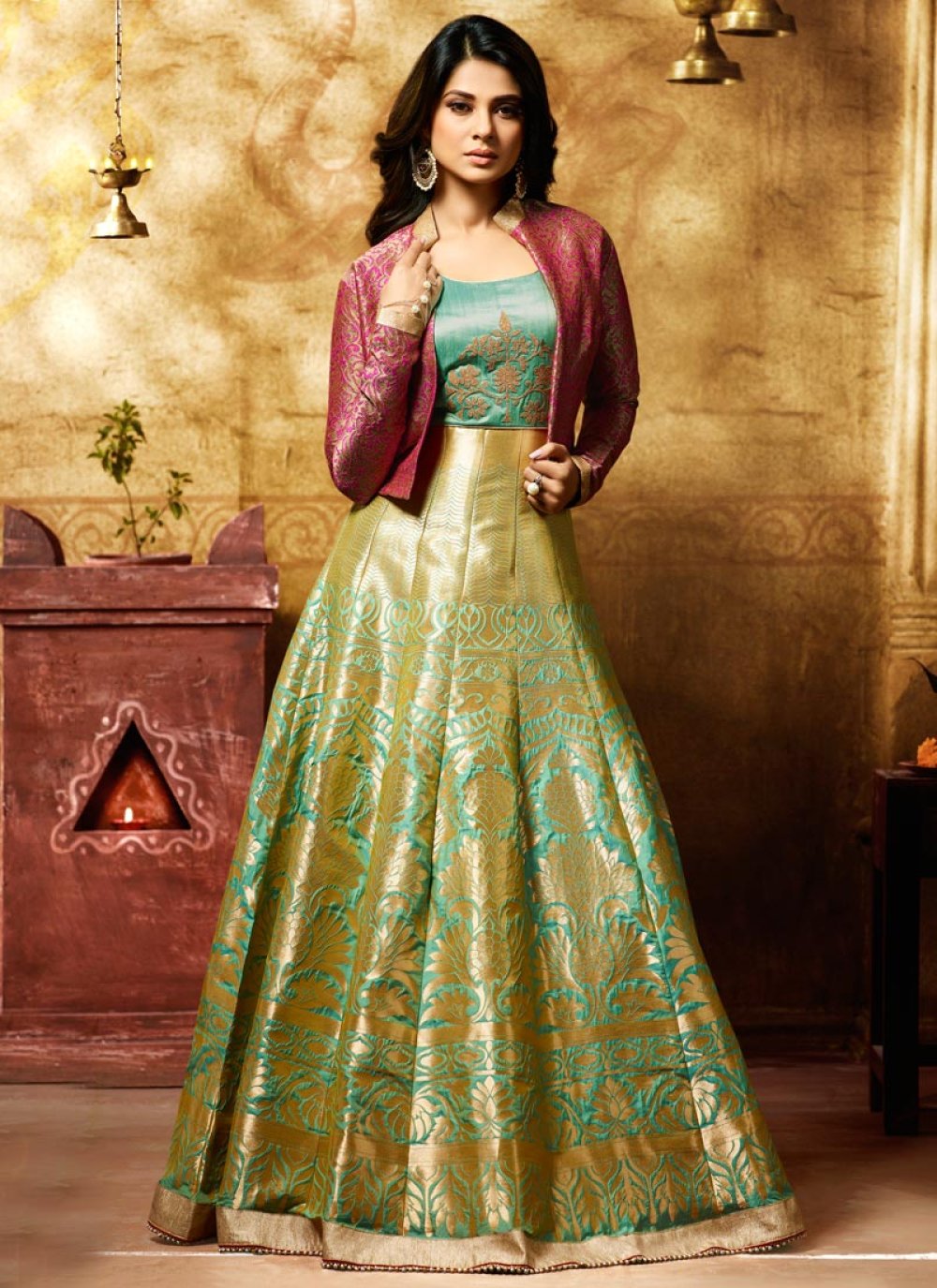 banarsi frock suit