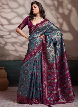 Woven Work Trendy Saree For Ceremonial in Fuchsia and Teal