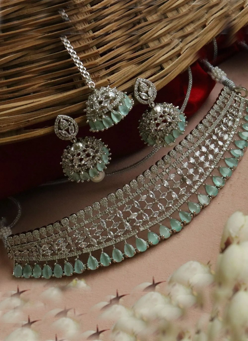 Heera Jewellers Gold Plated Kundan Stone Necklace Set