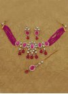 Dignified Kundan Work Necklace Set - 1