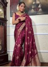 Silk Blend Trendy Classic Saree For Casual - 4