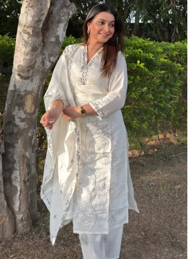 Silk Blend Readymade Salwar Suit with Embroidered Work in White