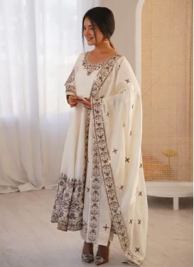 Embroidered Work Silk Blend Anarkali Suit in Off White for Festival