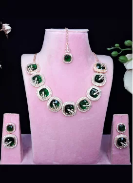 Gold Rodium Polish Bottle Green and White Necklace Set For Festival