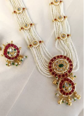Alloy Gold Rodium Polish Red and White Beads Work Necklace Set