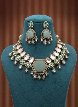 Stone Work Green and White Necklace Set