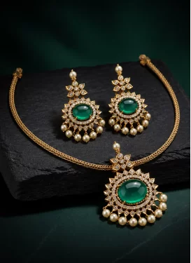 Beads Work Green and White Gold Rodium Polish Necklace Set