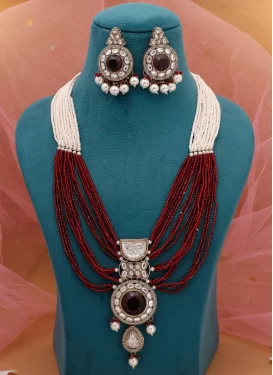 Gold Rodium Polish Maroon and Off White Beads Work Necklace Set