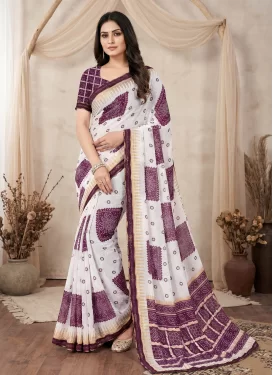 Bandhani Print Work Classic Saree For Casual in Purple and White