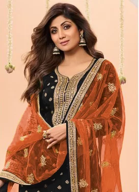 Shilpa Shetty Embroidered Work Punjabi Salwar Suit For Ceremonial in Black