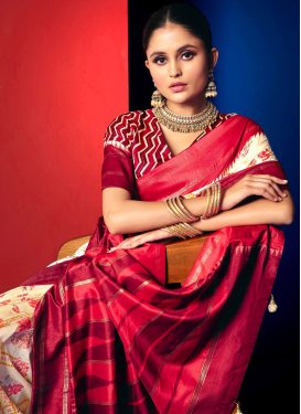 Digital Print Work Silk Blend Classic Saree in Cream and Red for Ceremonial