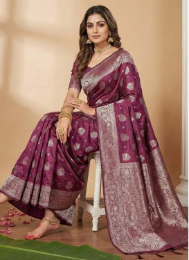 Purple Silk Blend Classic Saree with Woven Work for Casual