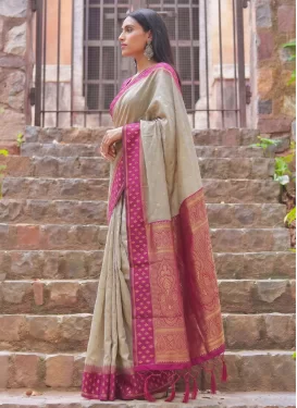 Cotton Silk Trendy Saree with Woven Work for Casual in Beige and Magenta
