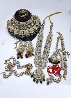 Alloy Beads Work Green and Off White Gold Rodium Polish Bridal Jewelry