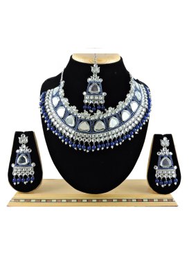 Alluring Alloy Beads Work Turquoise and White Gold Rodium Polish Necklace Set
