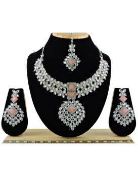 Alluring Alloy Diamond Work Silver Rodium Polish Necklace Set