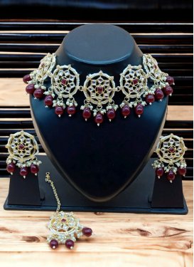 Alluring Gold and Maroon Alloy Necklace Set