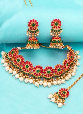 Alluring Gold Rodium Polish Beads Work Green and Off White Necklace Set for Bridal