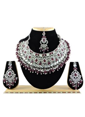 Alluring Maroon and White Beads Work Silver Rodium Polish Necklace Set