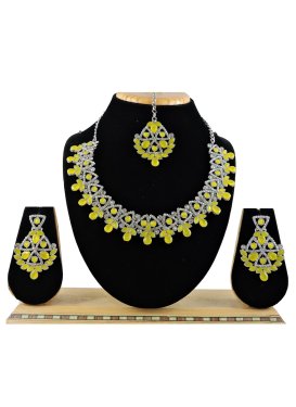 Alluring Silver Rodium Polish Stone Work Alloy Silver Color and Yellow Necklace Set