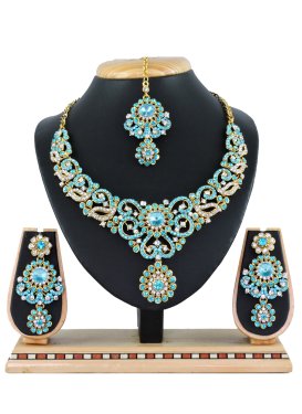 Alluring Turquoise and White Stone Work Gold Rodium Polish Necklace Set