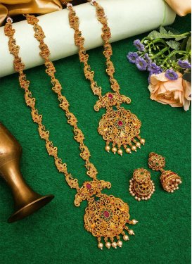 Amazing Alloy Gold and Green Necklace Set