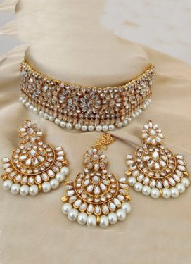 Amazing Alloy Moti Work Necklace Set For Ceremonial
