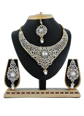 Amazing Alloy Necklace Set For Festival