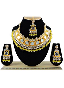 Amazing Beads Work White and Yellow Necklace Set for Party