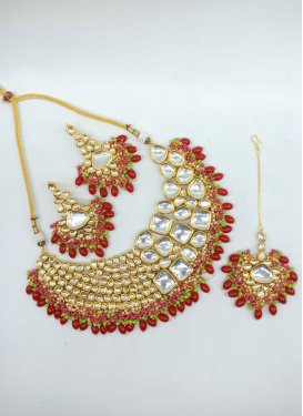 Amazing Gold Rodium Polish Beads Work Alloy Red and White Necklace Set