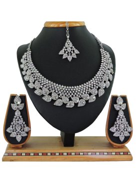 Amazing Stone Work Alloy Necklace Set For Ceremonial
