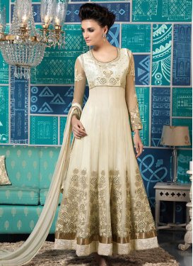 Aristocratic Off White Color Wedding Salwar Suit