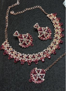 Arresting Maroon and White Stone Work Necklace Set For Bridal