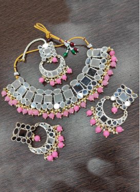 Artistic Alloy Mirror Work Necklace Set For Ceremonial