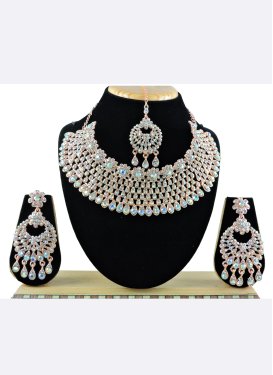 Artistic Gold Rodium Polish Necklace Set For Party