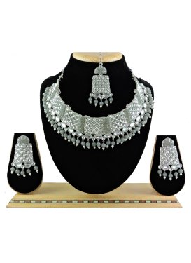 Artistic Grey and Silver Color Silver Rodium Polish Necklace Set