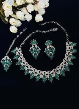 Attractive Alloy Silver Rodium Polish Necklace Set For Party