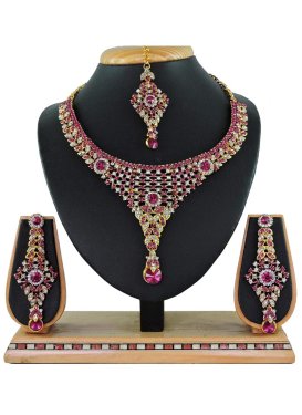 Attractive Alloy Stone Work Necklace Set For Festival