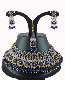 Attractive Beads Work Navy Blue and White Alloy Necklace Set