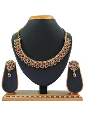 Attractive Gold and Maroon Alloy Gold Rodium Polish Necklace Set For Festival