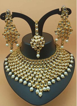 Attractive Moti Work Gold Rodium Polish Necklace Set