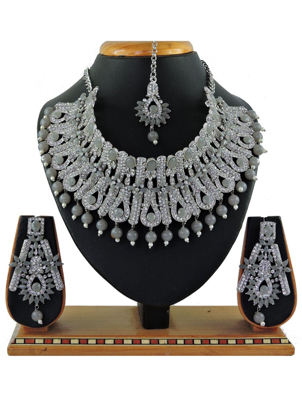 Attractive Silver Rodium Polish Beads Work Alloy Necklace Set
