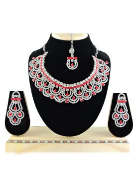 Attractive Silver Rodium Polish Diamond Work Alloy Necklace Set For Party