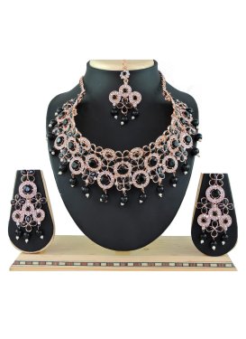 Awesome Alloy Necklace Set