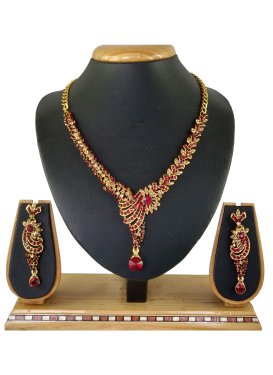 Awesome Gold and Red Stone Work Alloy Gold Rodium Polish Necklace Set