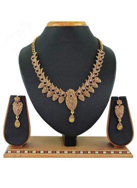 Awesome Gold Rodium Polish Alloy Necklace Set For Ceremonial