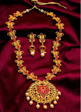Awesome Gold Rodium Polish Alloy Necklace Set For Party