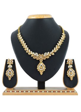 Awesome Necklace Set For Party